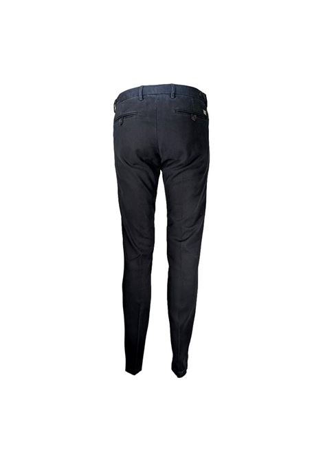 Sparvieri trousers with pleats SPARVIERI | Trousers | FW2212M C36900